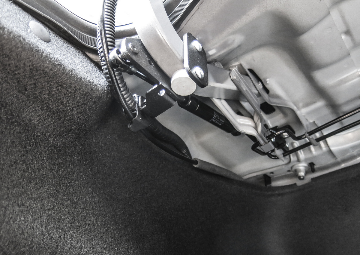 Амортизаторы багажника KIA Rio Sedan (2017-2020; 2020-), Rival, арт. UBKIRIO021