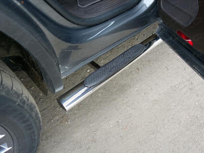 Пороги овальные с накладкой 75х42 мм для Volkswagen Touareg 2014 R-Line, ТСС VWTOUARRL14-04, TCC Тюнинг