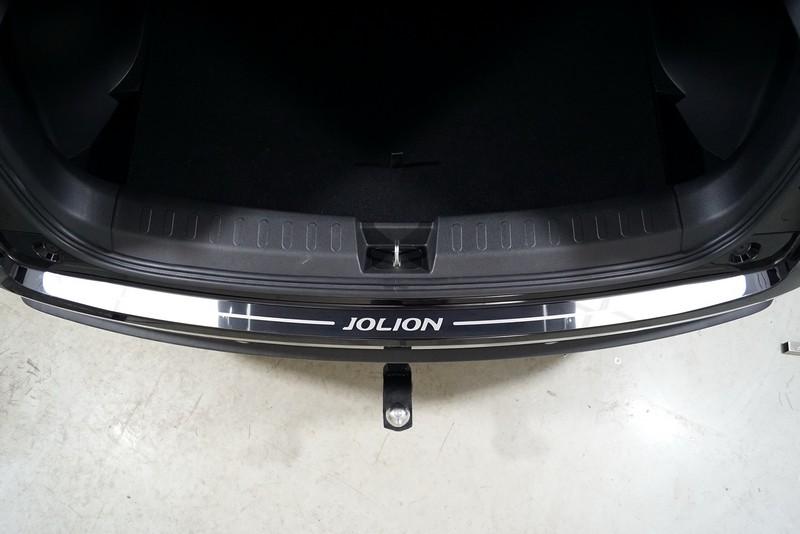 Накладка на задний бампер (лист зеркальный надпись Jolion) для автомобиля HAVAL Jolion (1,5 л., 2WD) 2021- TCC Тюнинг арт. HAVJOL21-06
