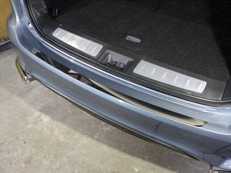 Накладка на задний бампер (лист зеркальный) для автомобиля Infiniti QX 60 2016-