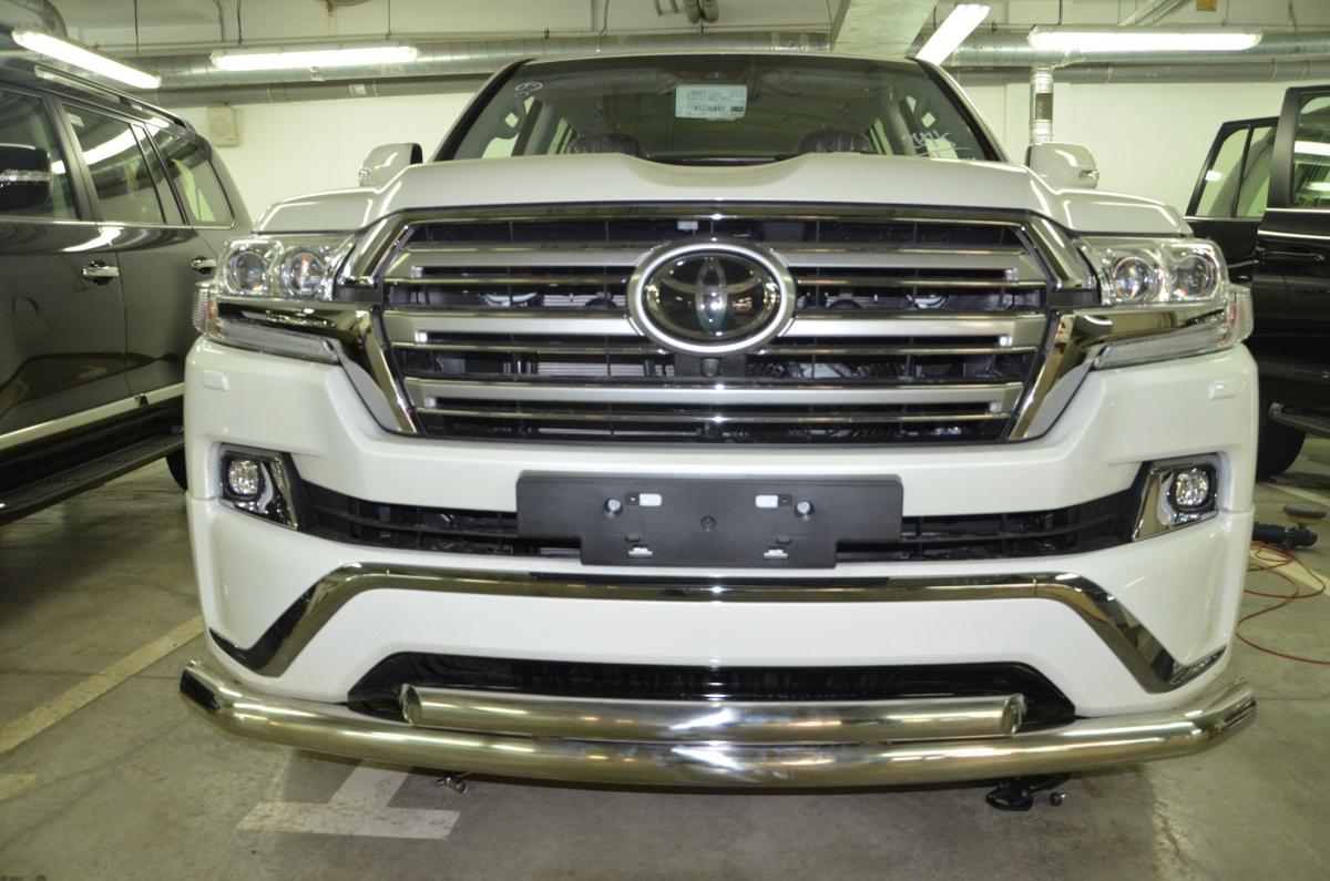 Защита переднего бампера двойная для автомобиля TOYOTA Land Cruiser 200 Executive  2016. TLCE200.16.03, Россия