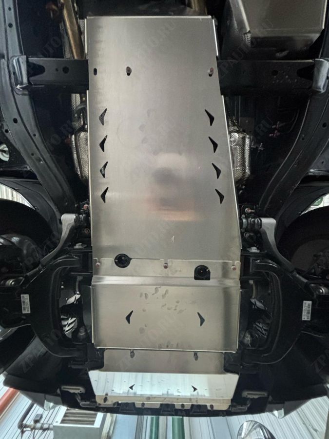 47.05ABC Защита картера ДВС, КПП и РК TANK 700 (2025-) из 3-х час (Алюминий 4мм)