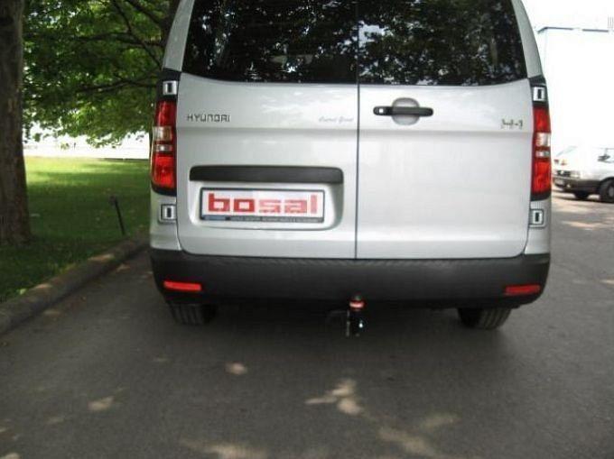 Фаркоп для HYUNDAI Starex тип шара A, Bosal-Oris арт. 4256-AN
