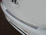 Накладка на задний бампер (лист зеркальный) (только хетчбэк) для автомобиля Hyundai Solaris (седан/хетчбэк) 2014-2017