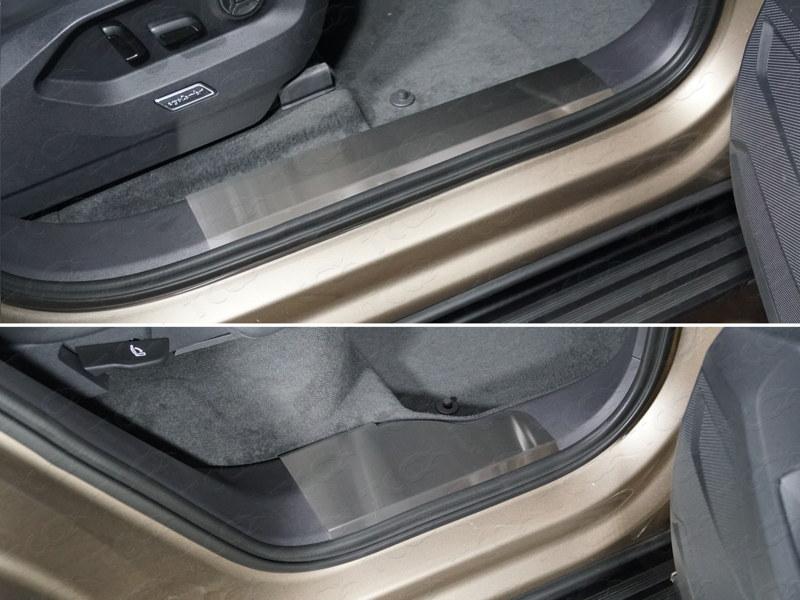 Накладки на пластиковые пороги (лист шлифованный) 4шт для автомобиля Volkswagen Touareg 2018-