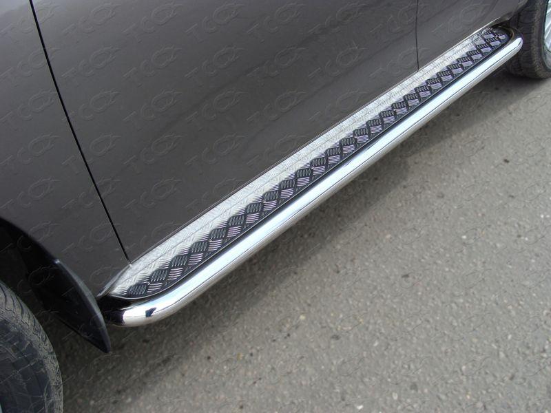 Пороги с площадкой 60,3 мм для автомобиля Nissan Patrol 2014-, TCC Тюнинг NISPATR14-12