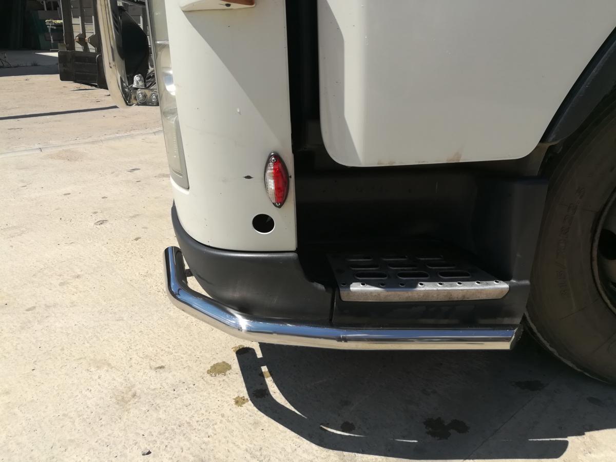 Защита переднего бампера угловая для автомобиля VOLVO Седельный Тягач FH 12XL, Россия VTXL.12.4