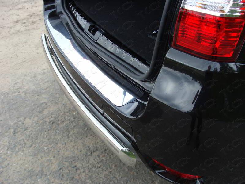 Накладка на задний бампер (лист зеркало) для автомобиля Nissan Terrano 2014-