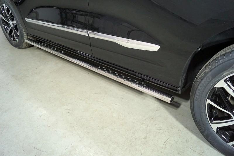 Пороги овальные с проступью 75х42 мм для автомобиля HAVAL Jolion (1,5 л., 2WD) 2021- TCC Тюнинг арт. HAVJOL21-23