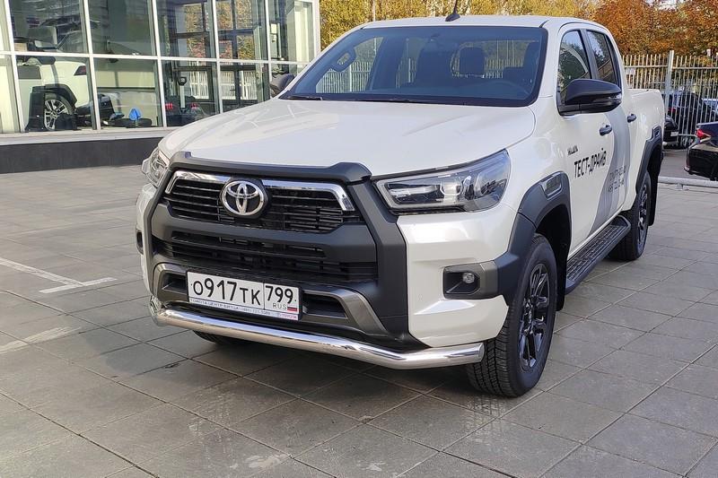 Защита передняя (волна) 76,1 мм для автомобиля Toyota Hilux Black Onyx 2020 TCC Тюнинг арт. TOYHILUXBLON20-03