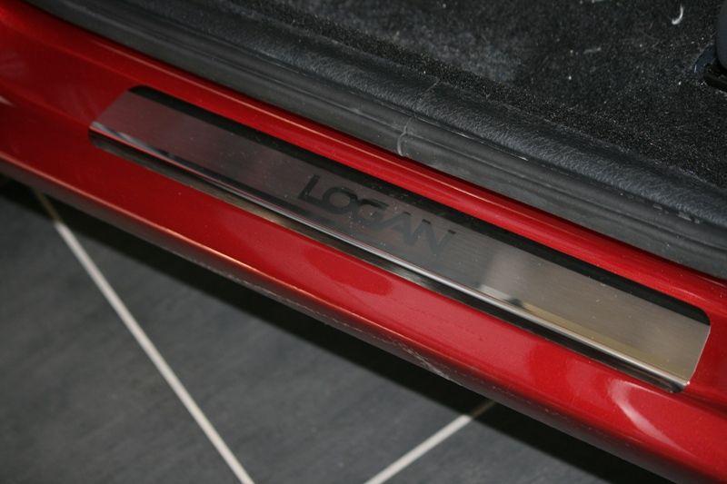 Накладки на внутренние пороги с логотипом на металл для Renault Logan 2005, Союз-96 RELO.31.3089