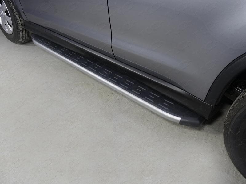 Пороги алюминиевые с пластиковой накладкой (карбон серебро) 1720 мм для автомобиля Mitsubishi ASX 2017-, TCC Тюнинг MITSASX17-11SL