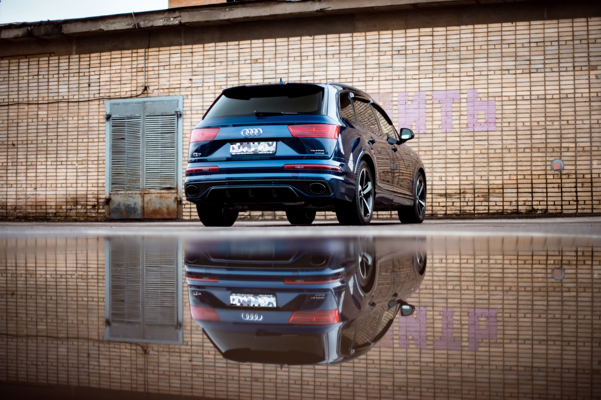 Облицовка заднего бампера в сборе для Audi Q7 S-line (без насадок) 2015-2020, MTR, арт. MTR-4M-150113