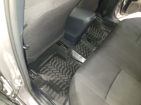 Ковры модельные (высокий борт) для Toyota CH-R (2016-) (3D с подпятником) , Элерон, арт. 61985