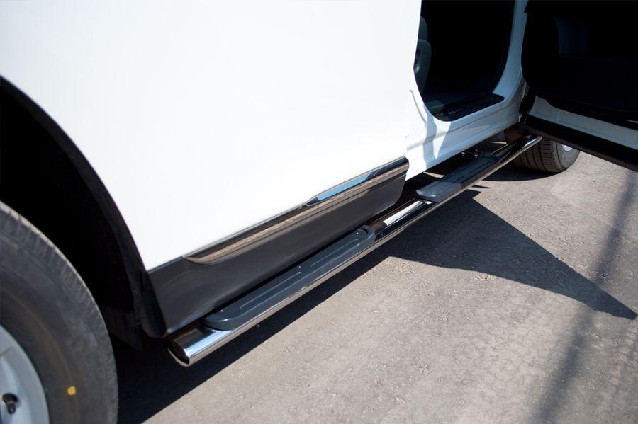 Пороги труба d75x42 овал с накладками для Toyota Highlander 2010, Slitkoff THO-000739