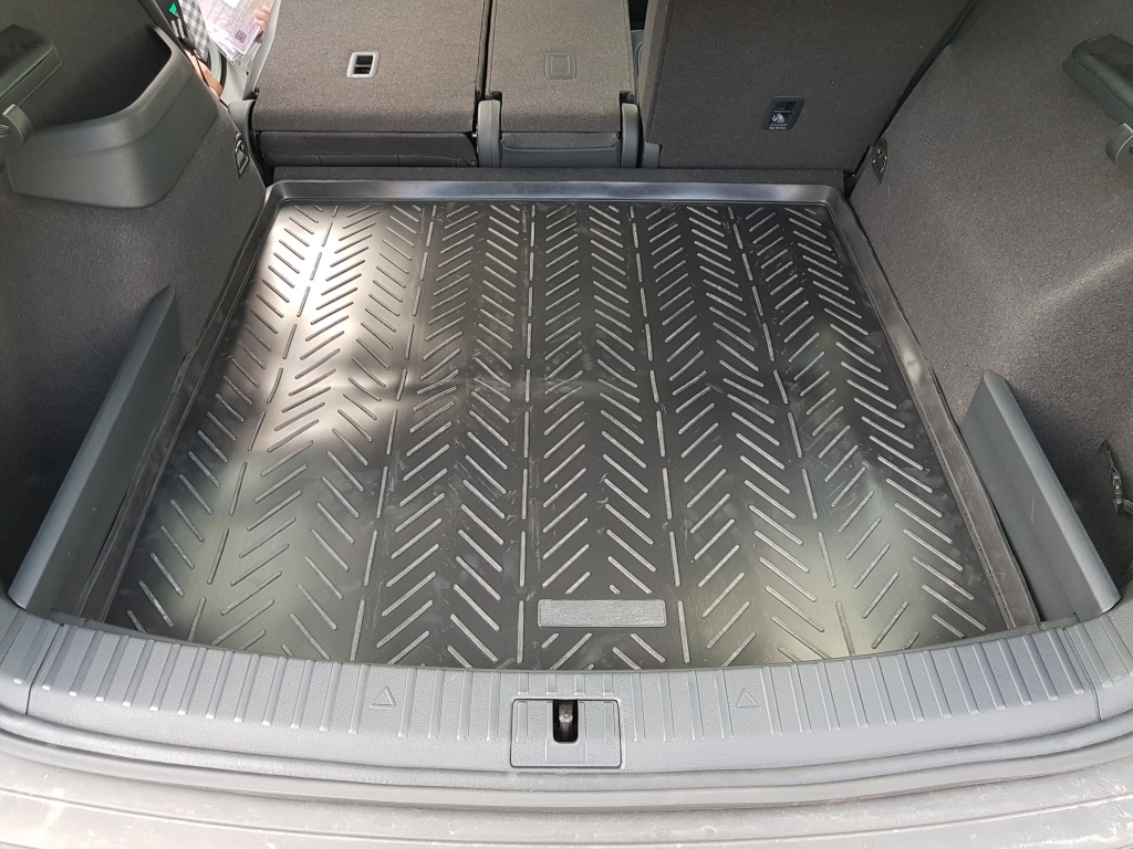 Ковер багажный модельный (высокий борт) для Skoda Kodiaq (2017-) (5 мест), Элерон, арт. 71820