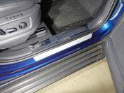 Накладки на пластиковые пороги (лист зеркальный) 2шт для автомобиля Skoda Kodiaq 2017-