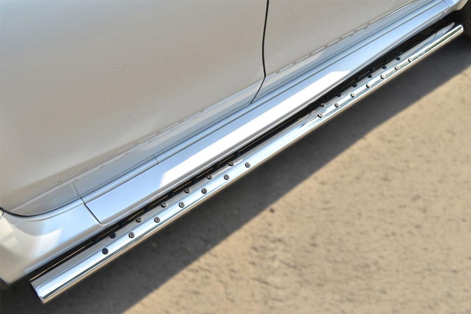 Пороги труба d75х42 овал с проступью для Nissan Terrano 2014, Slitkoff NTRO-001793