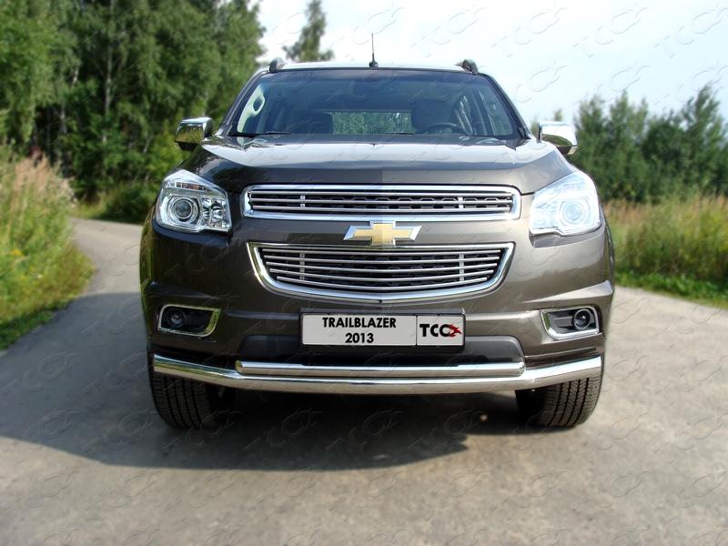 Решётка радиатора верхняя 12 мм для автомобиля Chevrolet Trailblazer 2013- TCC Тюнинг арт. CHEVTRBL13-08