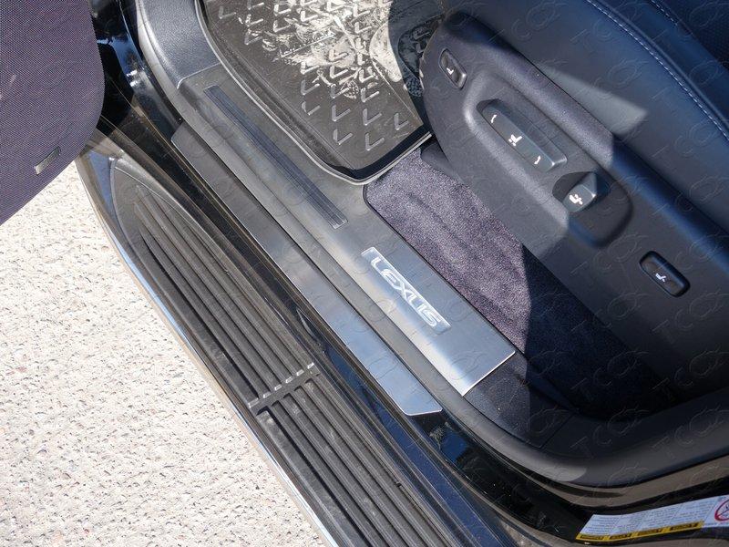 Накладки на пороги (лист зеркальный) для автомобиля Lexus LX 570 Sport 2014-2015