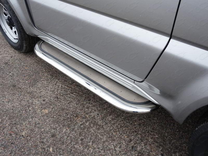 Пороги с площадкой (нерж. лист) 75х42 мм для автомобиля Suzuki Jimny 2002-2012, TCC Тюнинг SUZJIM-07