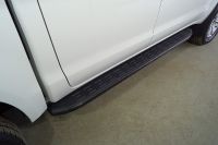 Пороги алюминиевые с пластиковой накладкой (карбон черные) 1920 мм Sollers ST8 2025- арт. SOLST825-04BL