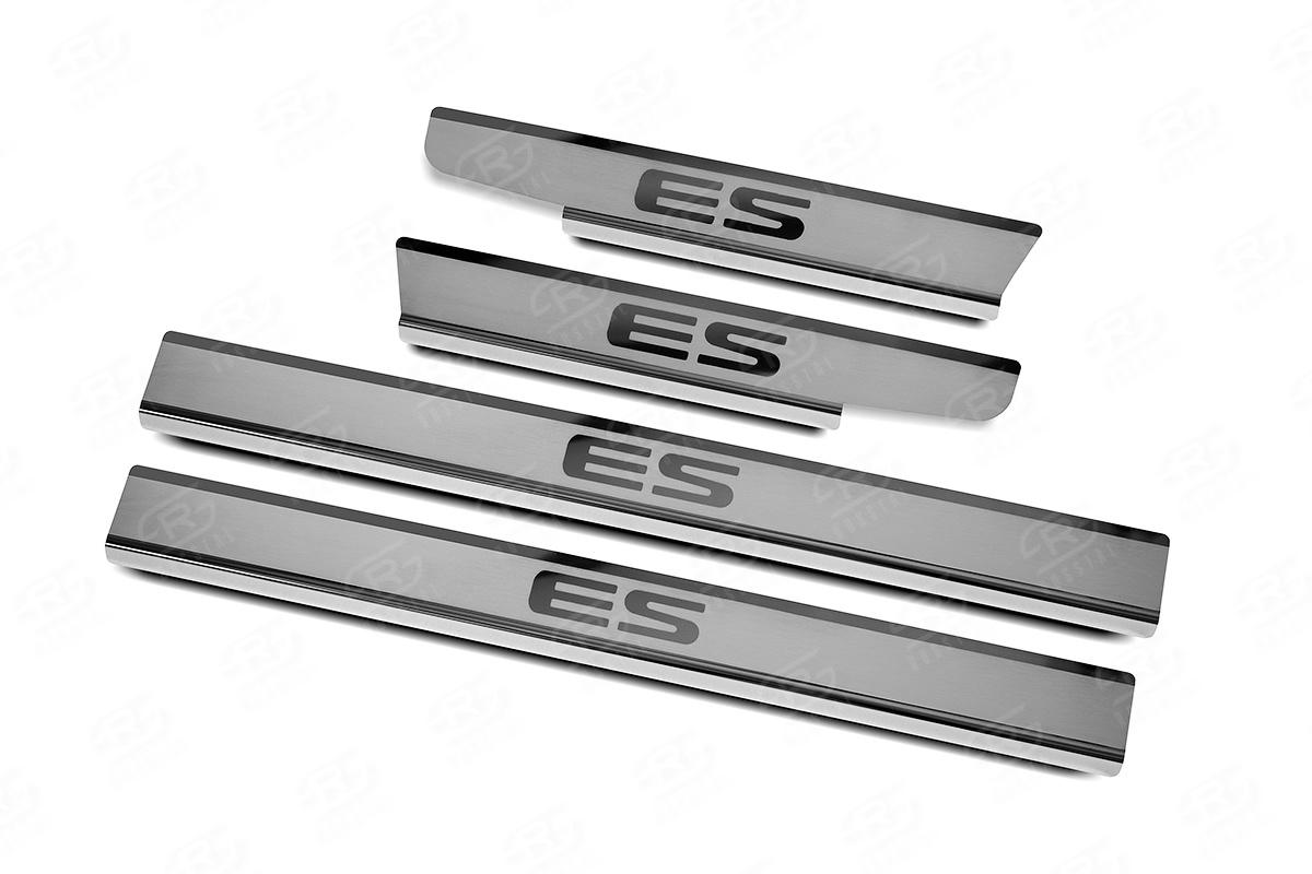 Накладки на пороги RUSSTAL (нерж., шлиф., надпись) LEXES18-03 для LEXUS ES200-ES250-ES350 2018-