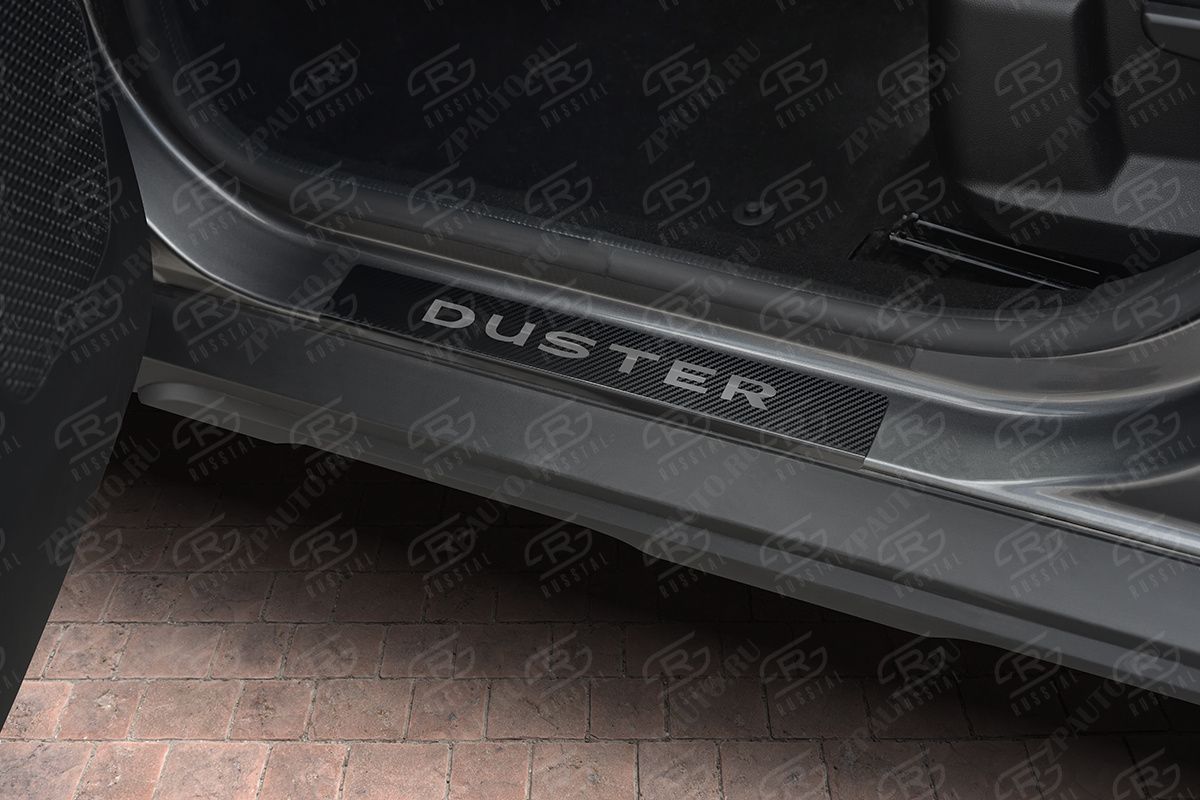 RENAULT DUSTER 2021- Накладки на пороги RUSSTAL (нерж.,карбон,надпись) RND21-06