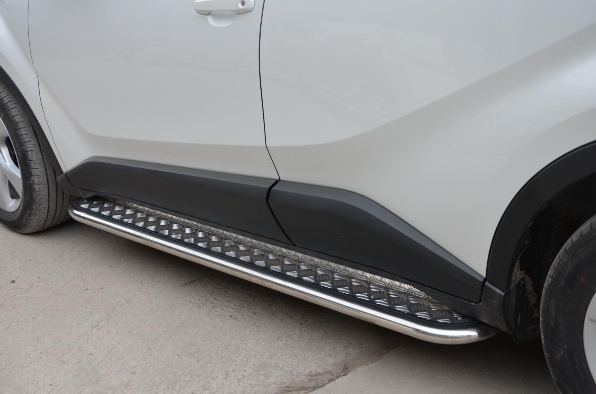 Пороги с накладным листом для автомобиля Toyota C-HR 2018 арт. TCHR.18.41, Россия