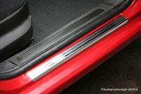 Накладки на внутренние пороги без логотипа на металл для Mazda BT-50 2007, Союз-96 MABT.31.3272