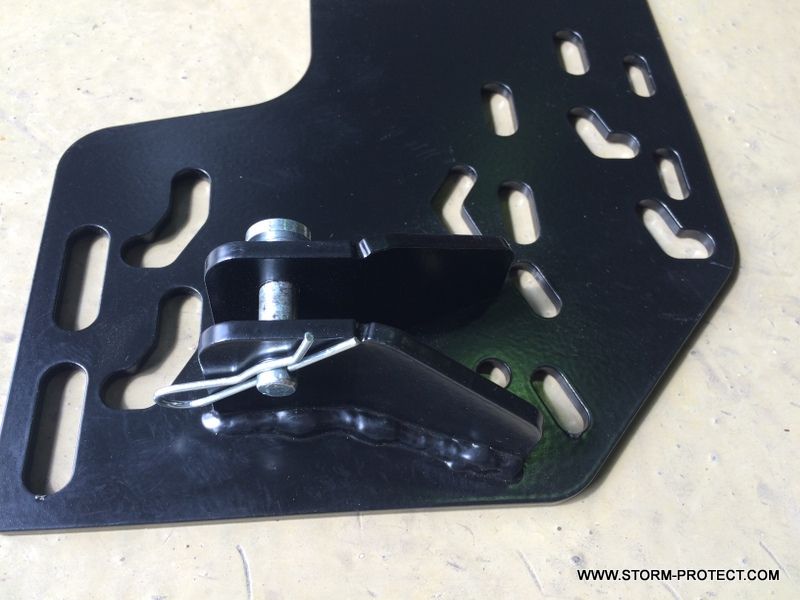 Площадка для крепления снегового отвала (быстросъем), сталь 5 мм, STORM, арт. MP 0255