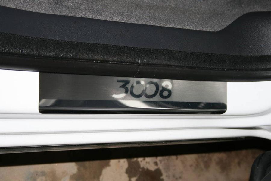 Накладки на внутренние пороги с логотипом на металл для Peugeot 3008 2010, Союз-96 PG08.31.3161