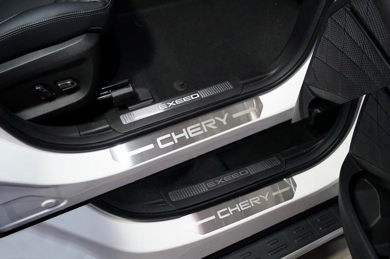 Накладки на пороги (лист шлифованный надпись Chery) 4шт для автомобиля Cheryexeed TXL 2020- TCC Тюнинг арт. CHEREXETXL20-04