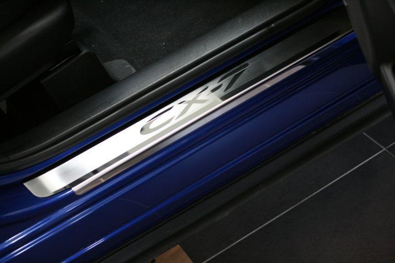 Накладки на внутренние пороги с логотипом вместо пластика для Mazda CX-7 2010, Союз-96 MACX.31.3136