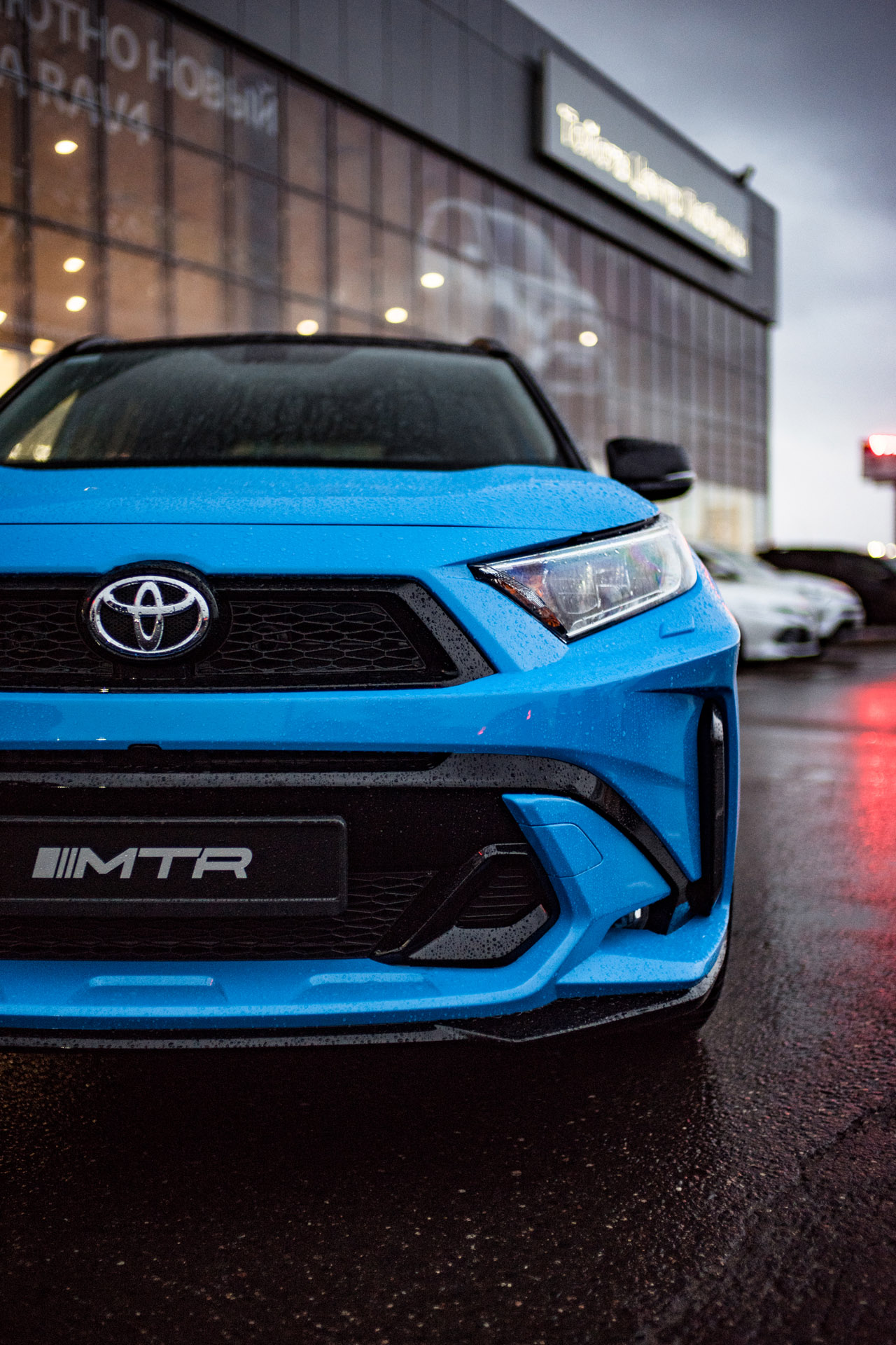 Комплект бамперов в сборе с насадками для Toyota RAV4 2018-2025, MTR, арт. MTR-XA50-190451