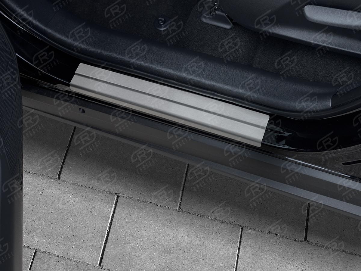 TOYOTA RAV4 2019- Накладки на пороги RUSSTAL (нерж., шлиф) TR4Z19-02, Slitkoff