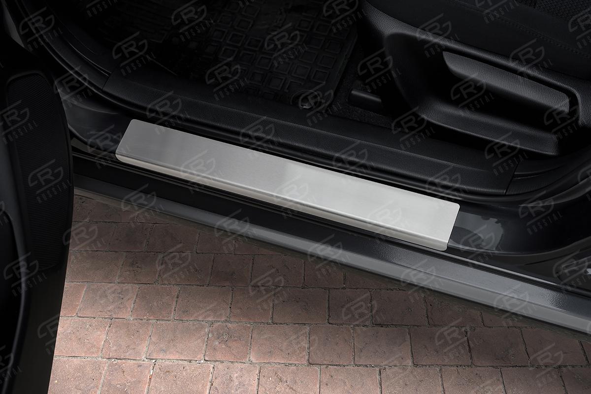 Накладки на пороги RUSSTAL (нерж., зеркало) MZD313-01 для MAZDA 3 2013-2018