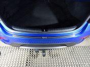 Накладка на задний бампер (лист шлифованный надпись RIO) для автомобиля Kia Rio III 2017-