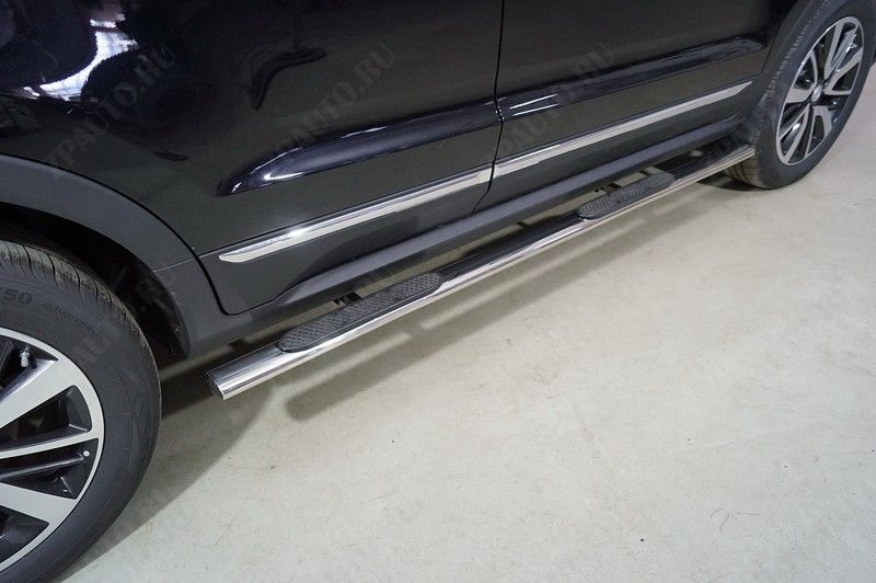 Пороги овальные с накладкой 75х42 мм Changan CS55 2WD 1.5T 2022- арт. CHANCS5522-12