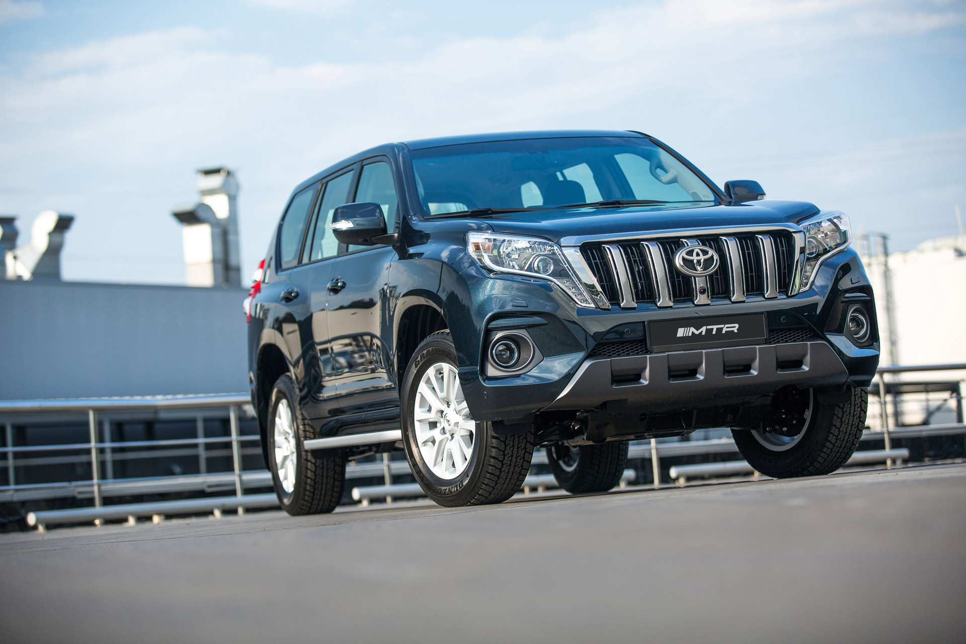 Облицовка переднего бампера в сборе для Toyota Land Cruiser Prado 2013-2017, MTR, арт. MTR-J150-140081