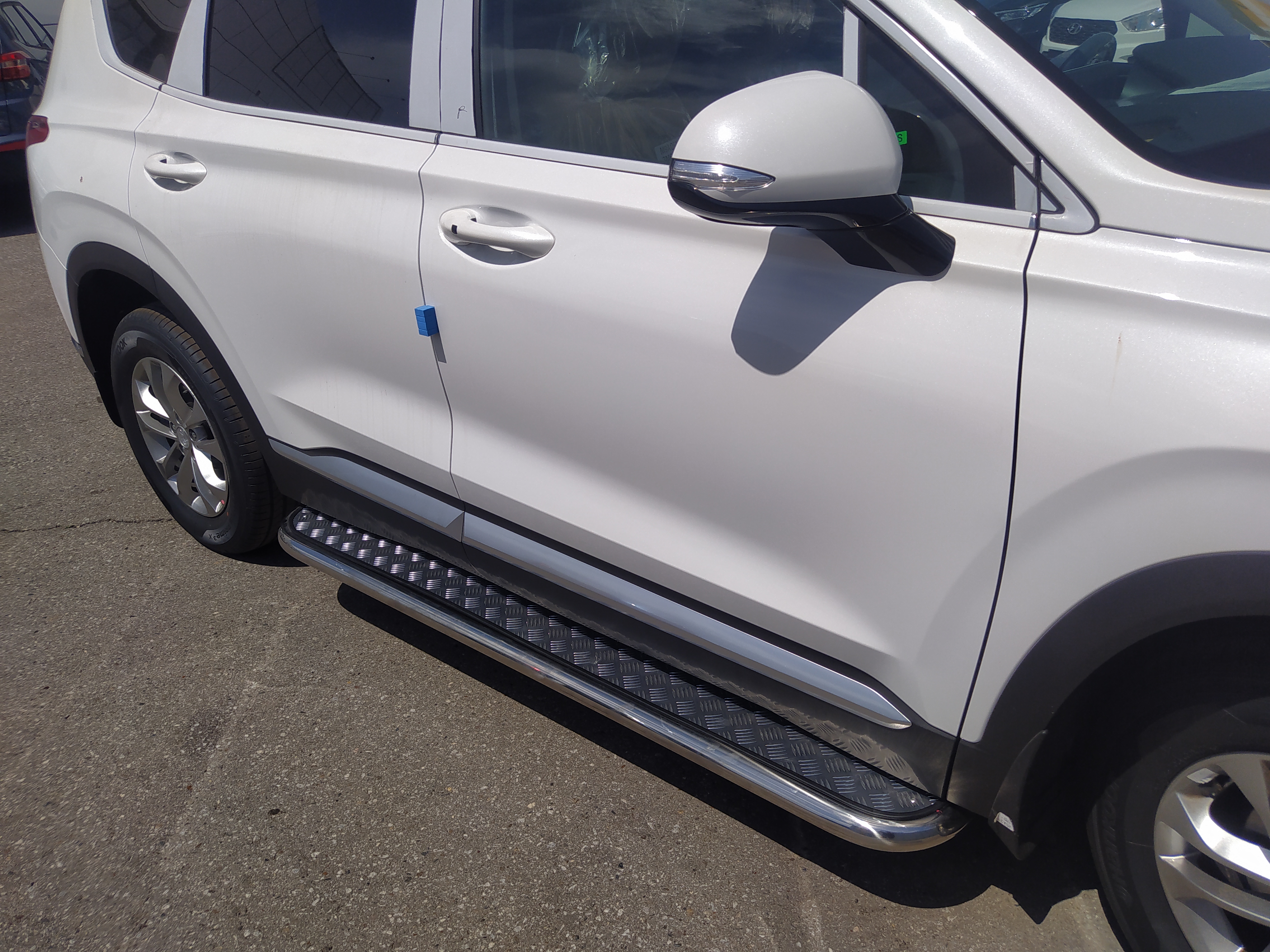 Пороги с накладным листом для автомобиля HYUNDAI Santa Fe 2021 арт. HYSF.21.41