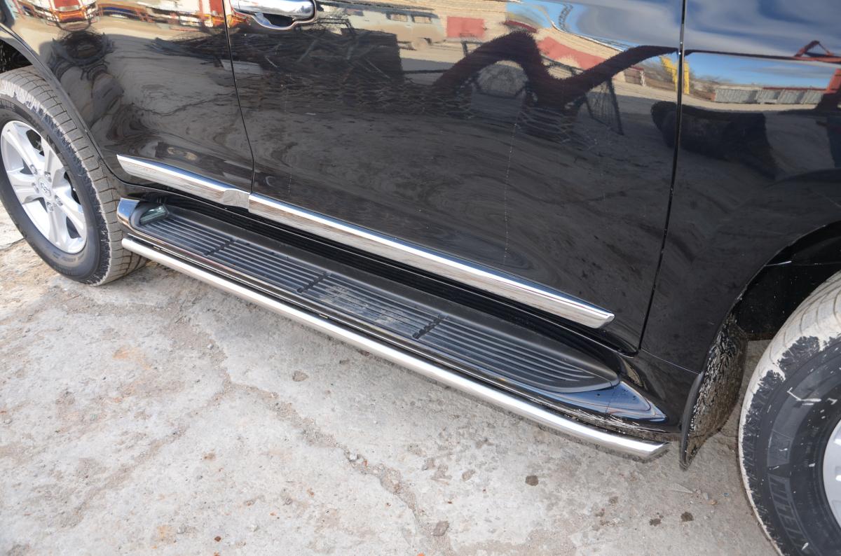 Защита штатного порога под порог для автомобиля TOYOTA Land Cruiser 200    2015. TLC200.15.30, Россия