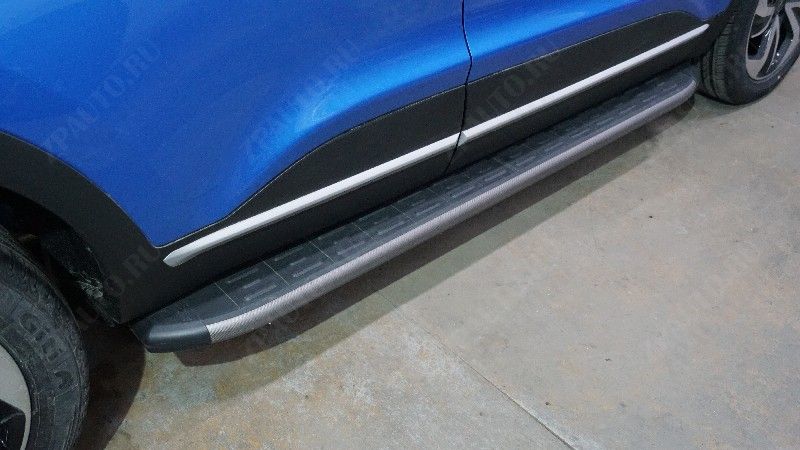 Пороги алюминиевые с пластиковой накладкой (карбон серые) 1720 мм Kaiyi X3 pro 2023- арт. KAIX3P23-03GR