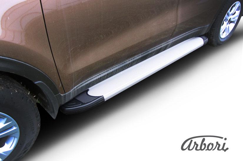 Пороги-подножки алюминиевые Arbori Optima Silver серебристые на KIA Sportage 2016, артикул AFZDAALKSP1602, Arbori (Россия)