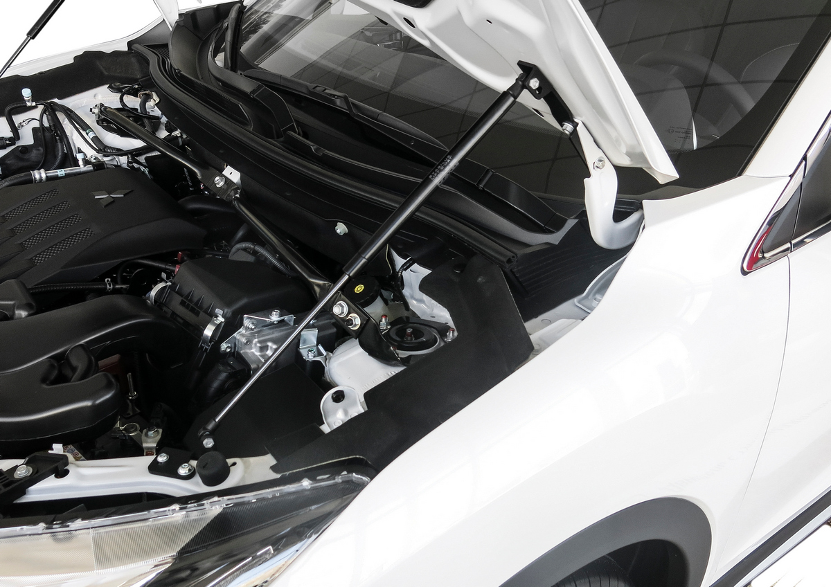 Амортизаторы капота АвтоУПОР (2 шт.) Mitsubishi Eclipse Cross (2017-2021), Rival, арт. UMIECL011