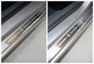 Накладки на пороги внешние (лист шлифованный надпись Skoda) 4шт для автомобиля Skoda Rapid 2020- TCC Тюнинг арт. SKORAP20-09