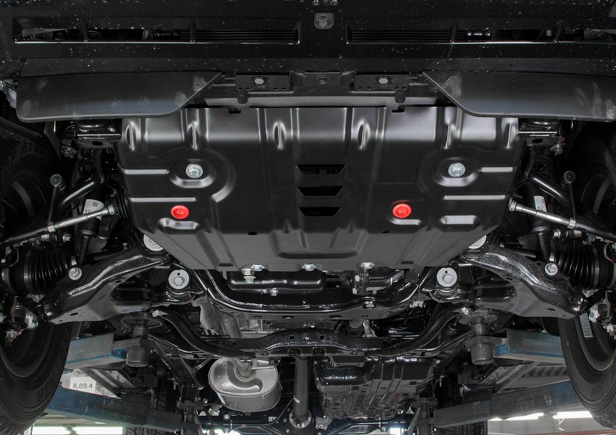 Защита радиатора АвтоБроня для Toyota Land Cruiser Prado 150 рестайлинг (V - 2.7; 2.8D; 4.0) 2017-2020 2020-н.в., штампованная, сталь 1.8 мм, с крепежом, 111.09516.1