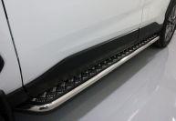 Пороги с площадкой 42,4 мм для автомобиля Toyota RAV4 2019 арт. TOYRAV19-21, TCC Тюнинг