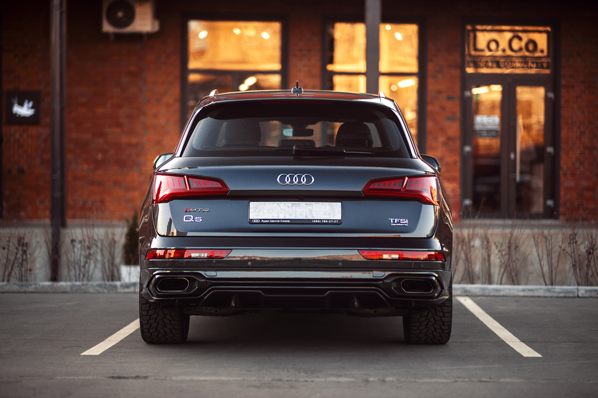 Комплект бамперов в сборе с карбоновыми насадками для Audi Q5 S-line 2017-2020, MTR, арт. MTR-FY-180241