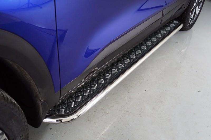 Пороги с площадкой 42,4 мм для автомобиля Kia Seltos 2020- TCC Тюнинг арт. KIASELT20-18